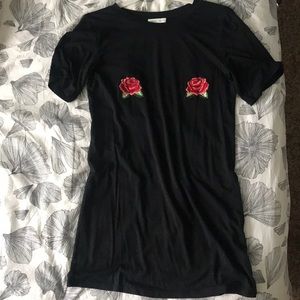 shift dress with rose details